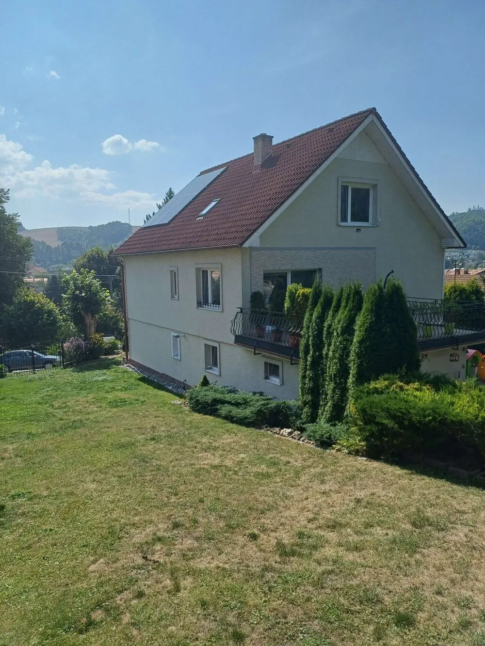 Fotovoltika na rodinnom dome — Nižná, fotka 4 z 5